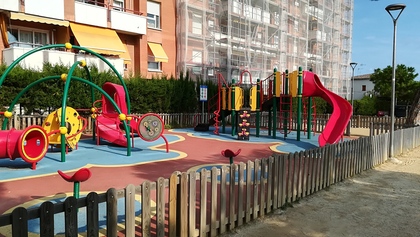 Jocs_infantils_Placa_Dr._Ferran.jpg