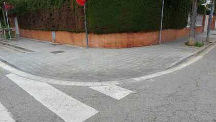 06. Premià 100% accessible (passos de vianants i voreres).JPG