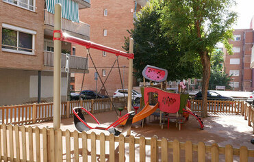 Millorar els parcs infantils
