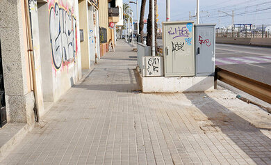 Arranjar una part del col·lector del Camí ral i millorar el passeig